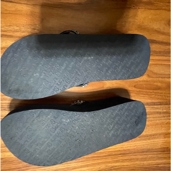 Skechers thong sandals - Picture 2 of 2